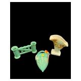 3 PC LOT CERAMIC/ POTTERY ITEMS