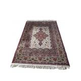 5'9 X 4 MACHINE MADE CARPET