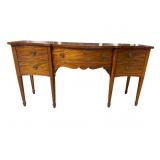 MAHOGANY HEPPLEWHITE CLEAN SIDEBOARD