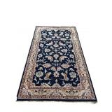 4 FT 8 IN X 2 FT 9 IN HANDMADE CARPET