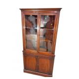 MAHOGANY CORNER CUPBOARD