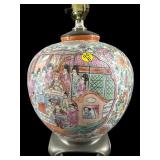 LARGE ORIENTAL ROSE MEDALLION STYLE TABLE LAMP