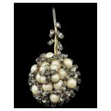 VINTAGE RHINESTONE FAUX PEARL BROOCH