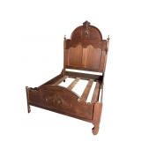 WALNUT VICTORIAN FULL SIZE BED
