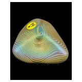 SIGNED CRAIG ZWEIFEL 1996 ART GLASS PAPER WEIGHT