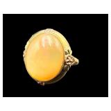 10 CT YELLOW GOLD OPAL RING