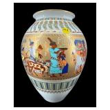 KAISER THEBEN PHARAOH VASE
