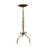 IRON TWISTED CANDLE STAND