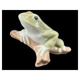 LLADRO FROG ON BRANCH FIGURINE