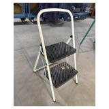 COSTCO FOLDING STEP LADDER