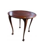 MAHOGANY CHIPPENDALE PIE CRUST TABLE
