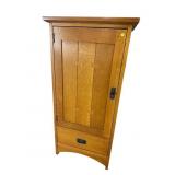 STICKLEY MISSION OAK LINEN CHEST