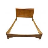 QUEEN SIZE MAPLE SLEIGH BED