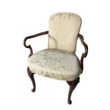 HICKORY CHAIR CO. MAHOGANY QUEEN ANNE OPEN ARM