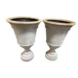 PR OF FIBERGLASS URNS
