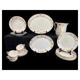 16 PC LOT OF HALL JEWEL TEA AUTUMN LEAF CHINA