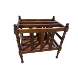 MAPLE MAGAZINE RACK