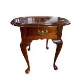 STICKLEY SOLID CHERRY QUEEN ANNE ROUND TABLE