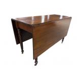 19TH CENT. TURNED LEG DROP LEAF TABLE