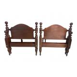 2 CRAFTIQUE SOLID MAHOGANY CANNONBALL SINGLE BEDS