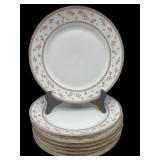 LOT OF 7 LIMOGE PORCELAIN LUNCHEON PLATES