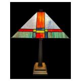 ARTS & CRAFTS STYLE LEADED GLASS TABLE LAMP