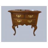 PA HOUSE QUEEN ANNE 2 DRAWER STAND