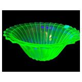 JEANNETTE GLASS SIERRA PINWHEEL URANIUM BOWL