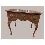 19TH CENTURY BANDED QUEEN ANNE LOWBOY