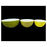 3 VINTAGE PYREX GREEN NESTING BOWL SET