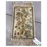 2FT X 1FT 6IN PRAYER RUG