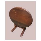 ANTIQUE 19TH CENTURY PINE TILT TOP TABLE