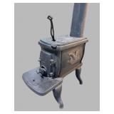 MINIATURE CAST IRON WOOD STOVE