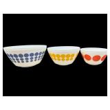 3 VINTAGE CHARM PYREX POLKA DOT NESTING BOWLS