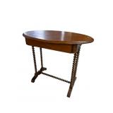 PINE OVAL TOP SPINDLE LEG TABLE