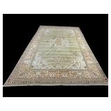 19 X 12 HAND MADE ALL WOOL PALACE SIZE RUG