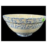 LARGE ANTIQUE SPONGEWARE POTTERY MIXING BOWL