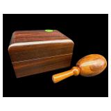 2 PC WOODEN LOT