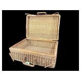 WICKER PICNIC BASKET SUITCASE