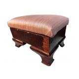 SMALL 19TH CENT. OGEE STOOL