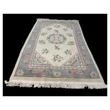 8FT 11IN X 5FT 2IN CHINESE OBOSAN RUG