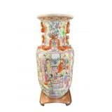 LARGE CANTON ROSE MEDALLION PORCELAIN VASE