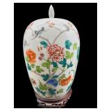 ORIENTAL PORCELAIN BIRDS AND FLOWERS MOTIFFE