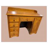 19TH CENTURY CHERRY DOVETAIL KNEE HOLE DESK