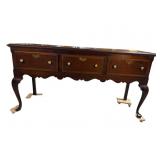 HICKORY FURNITURE BANDED MAHOGANY SIDEBOARD