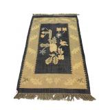 6 FT 4 IN X 3 FT 8 IN HANDMADE KILM RUG