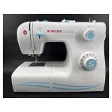 SINGER SIMPLE SEWING MACHINE
