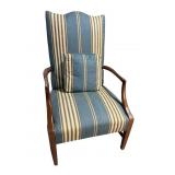 HIGH QUALITY HIGHBACK OPEN ARM MAHOGANY CHAIR