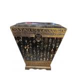 ORIENTAL DECORATED CONTEMPORARY BOX
