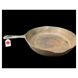 ANTIQUE CAST IRON GRISWOLD #9 SKILLET